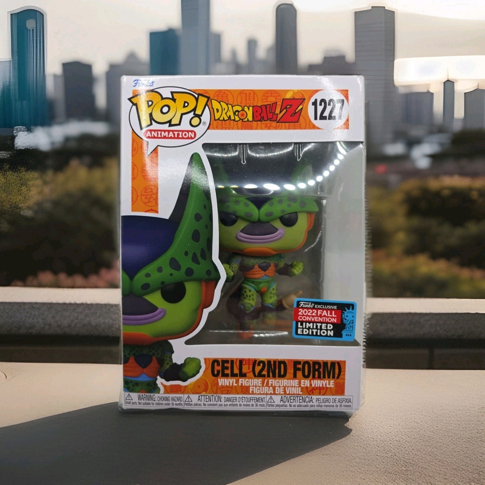 Funko Pop! Vinyl: Dragon Ball - Cell (2nd Form) - GameStop New York Comic Con...